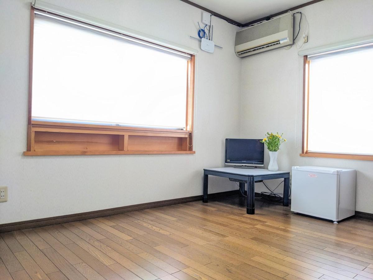 Farm Stay Inn Sanzaemon-Tei 母屋guesthouse Shiga-Takasima Traditional Japanese Architecture House Exteriör bild